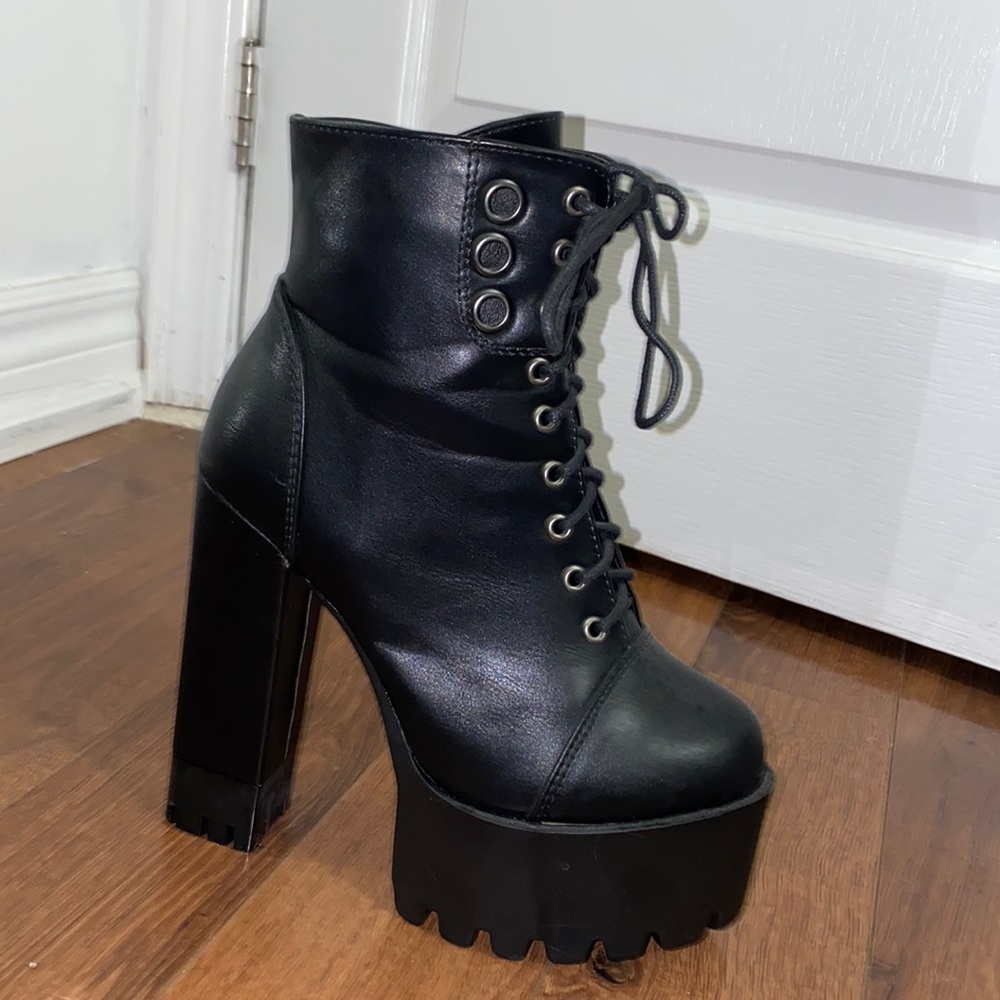 WOMENS HIGH HEEL FAUX LEATHER BOOTS
